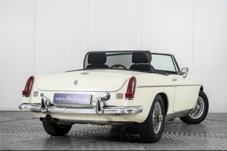 MG B 1.8 Roadster thumbnail 47