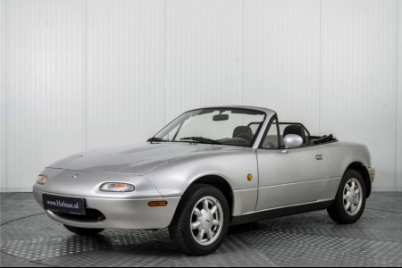 Mazda MX-5 1.6i thumbnail 1