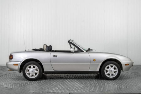 Mazda MX-5 1.6i thumbnail 10