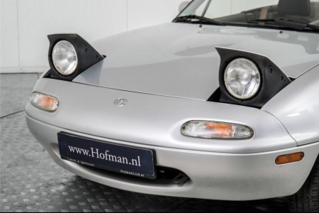 Mazda MX-5 1.6i thumbnail 18