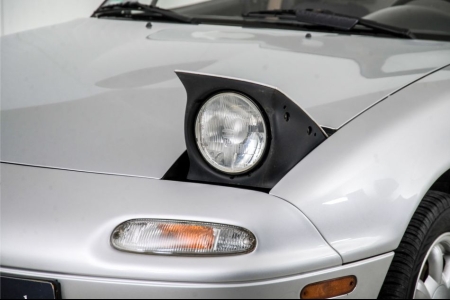 Mazda MX-5 1.6i thumbnail 22