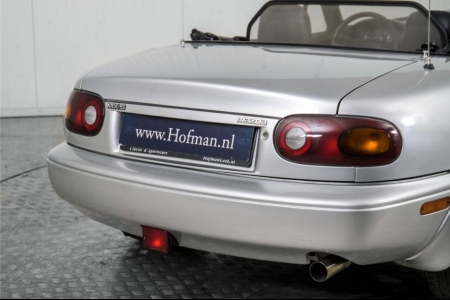 Mazda MX-5 1.6i thumbnail 27