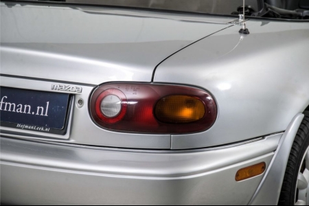 Mazda MX-5 1.6i thumbnail 30