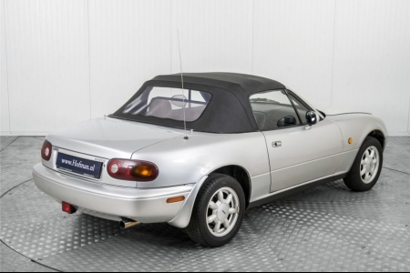 Mazda MX-5 1.6i thumbnail 48