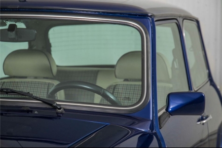 MINI 1.3 MPi Cooper maar 24489 km!  thumbnail 25