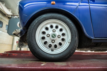 MINI 1.3 MPi Cooper maar 24489 km!  thumbnail 54