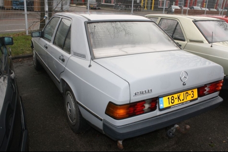 Mercedes-Benz 190D  thumbnail 4
