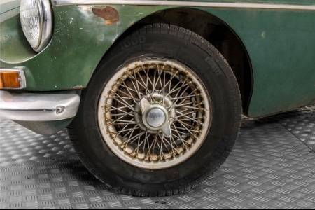MG B 1.8 Roadster thumbnail 4