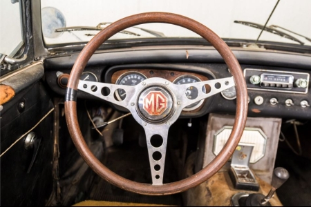 MG B 1.8 Roadster thumbnail 6