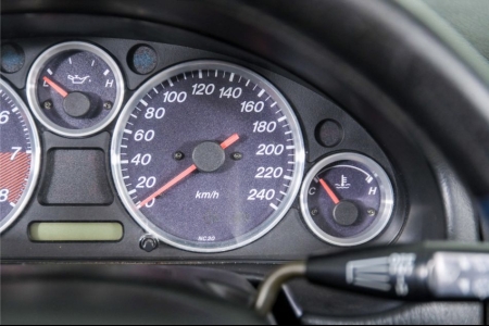 Mazda MX-5 1.8i 10th Anniversary thumbnail 17
