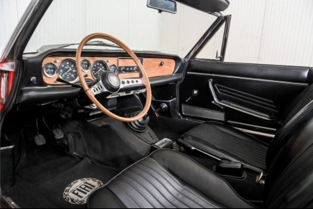 Fiat 124 Spider thumbnail 11