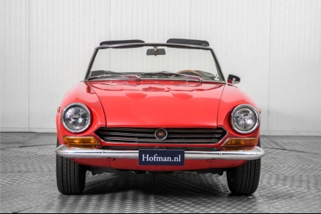 Fiat 124 Spider thumbnail 14