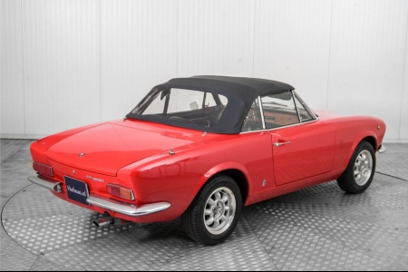 Fiat 124 Spider thumbnail 71