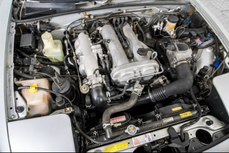 Mazda MX-5 Miata 1.6i 16V thumbnail 36