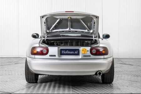 Mazda MX-5 Miata 1.6i 16V thumbnail 38