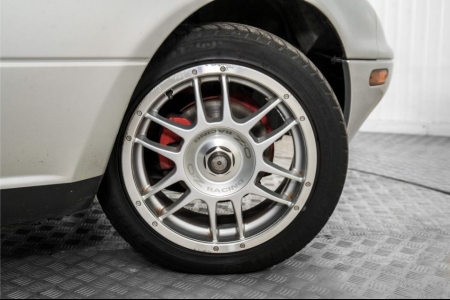 Mazda MX-5 Miata 1.6i 16V thumbnail 42