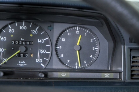 Mercedes-Benz 190D 2.0 Wegenbelastingvrij thumbnail 23