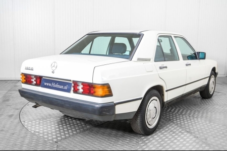 Mercedes-Benz 190D 2.0 Wegenbelastingvrij thumbnail 25