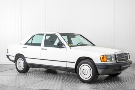 Mercedes-Benz 190D 2.0 Wegenbelastingvrij thumbnail 5