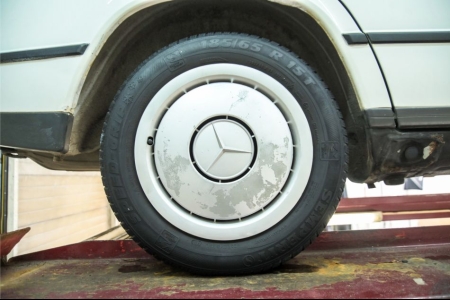 Mercedes-Benz 190D 2.0 Wegenbelastingvrij thumbnail 55