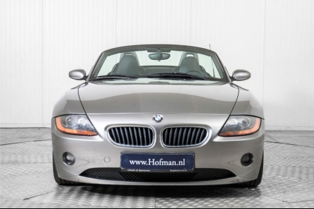 BMW Z4 Roadster 2.2i Pure thumbnail 14