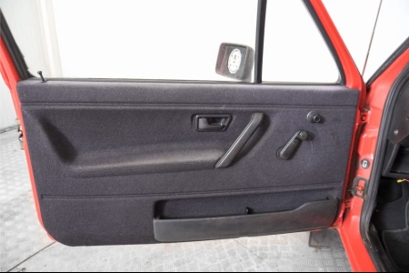 Volkswagen Golf 1.6 GTD . thumbnail 25