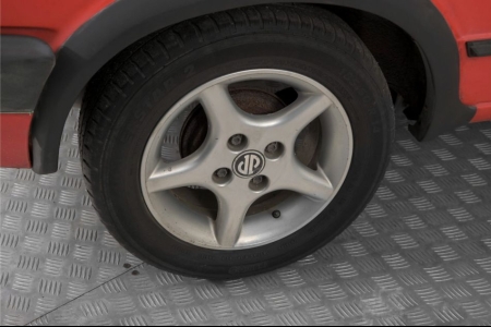 Volkswagen Golf 1.6 GTD . thumbnail 29