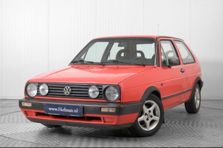 Volkswagen Golf 1.6 GTD . thumbnail 3