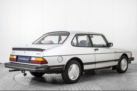Saab 900 Coup&eacute; 2.0i thumbnail 2