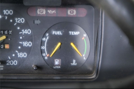 Saab 900 Coup&eacute; 2.0i thumbnail 21