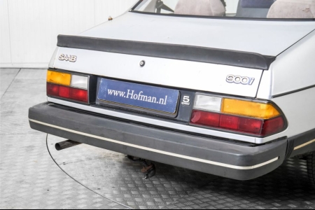 Saab 900 Coup&eacute; 2.0i thumbnail 27