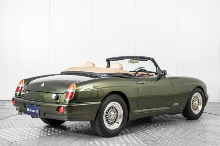 MG RV8 4.0 V8 RHD thumbnail 2