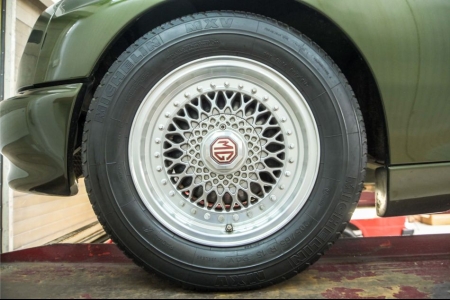 MG RV8 4.0 V8 RHD thumbnail 55