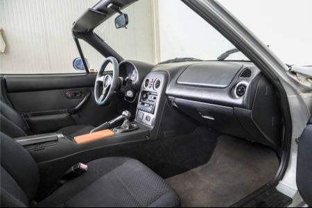 Mazda MX-5 1.6i-16V thumbnail 12