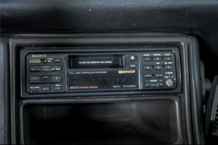 Porsche 944 2.5 S Coup&eacute; . thumbnail 24
