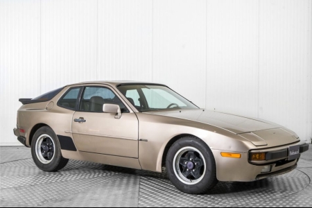 Porsche 944 2.5 Coup&eacute; thumbnail 5