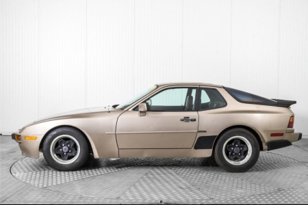 Porsche 944 2.5 Coup&eacute; thumbnail 9