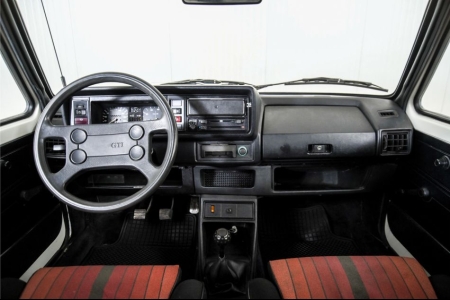 Volkswagen Golf 1 1.8 GTi thumbnail 6