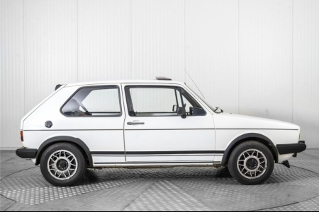 Volkswagen Golf 1 1.8 GTi thumbnail 9