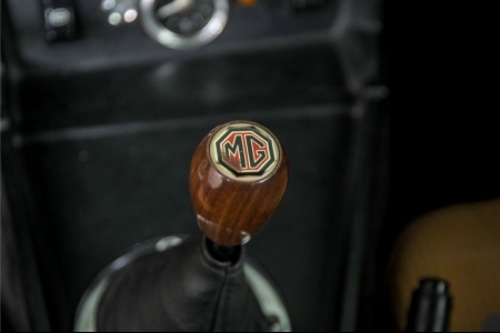 MG B GT V8 LHD thumbnail 28
