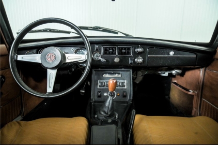 MG B GT V8 LHD thumbnail 7