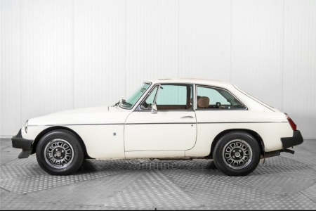 MG B GT V8 LHD thumbnail 9