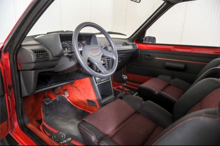 Peugeot 205 GTI 1.6 thumbnail 11