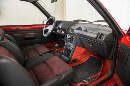 Peugeot 205 GTI 1.6 thumbnail 12
