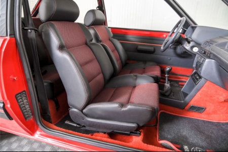 Peugeot 205 GTI 1.6 thumbnail 16