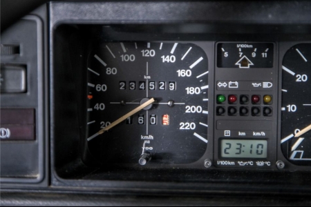 Volkswagen Golf 1 GTI 1.8 thumbnail 20