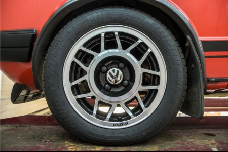 Volkswagen Golf 1 GTI 1.8 thumbnail 54