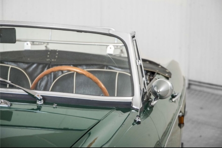 MG B 1.8 Roadster thumbnail 23
