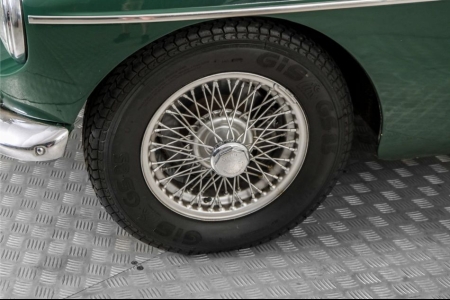 MG B 1.8 Roadster thumbnail 26