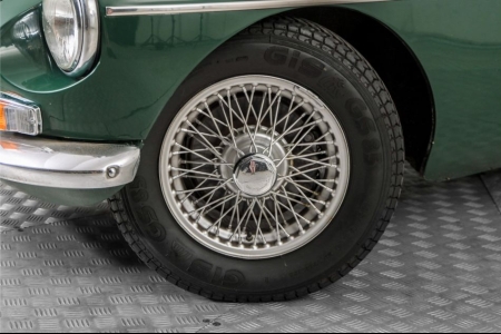 MG B 1.8 Roadster thumbnail 4